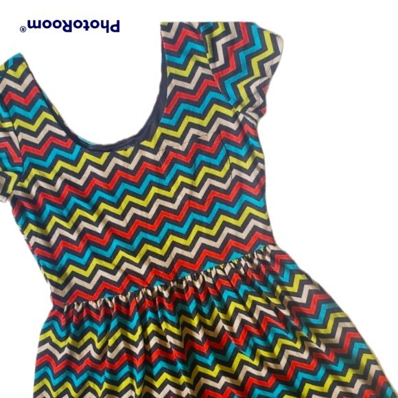 AUW - Colorful Chevron Dress With Pocket - Picture 2 of 8